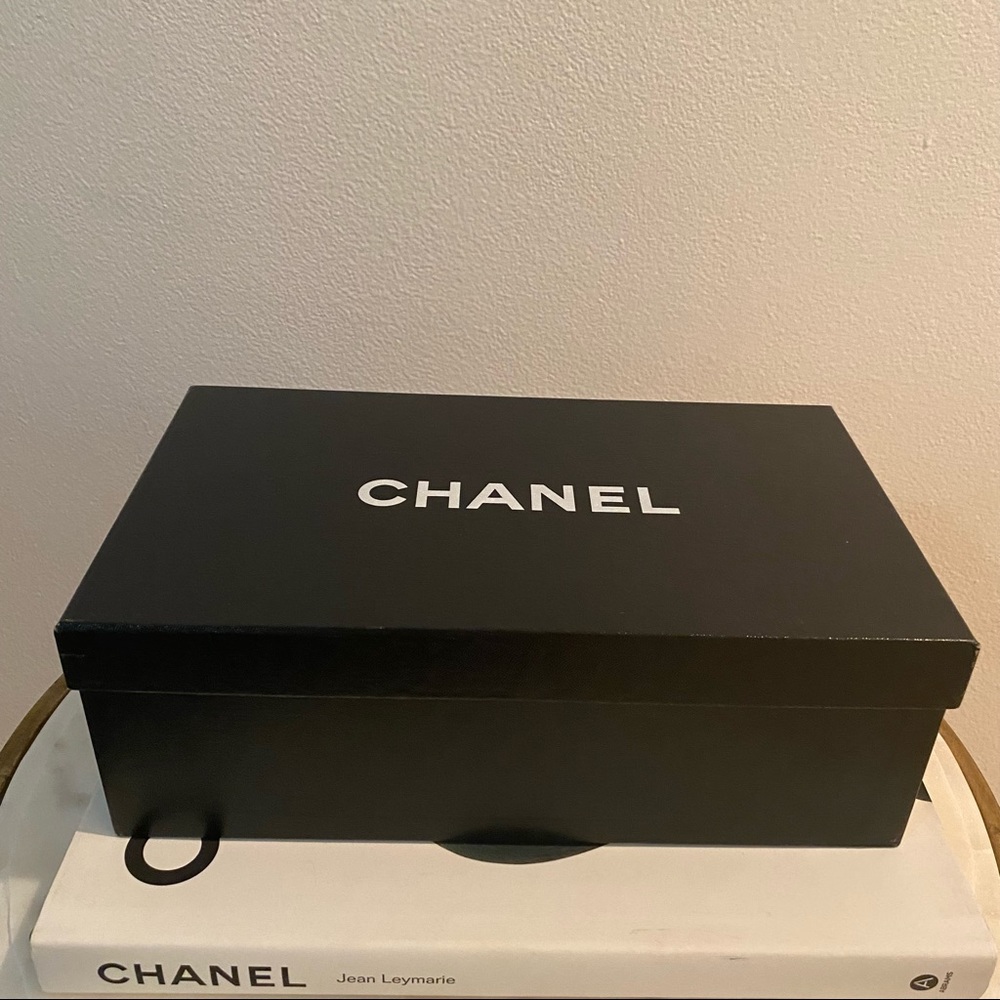 Chanel Black/Silver Tweed & Lambskin Leather CC Cap Toe Espadrilles Chic Classic - Picture 3 of 13